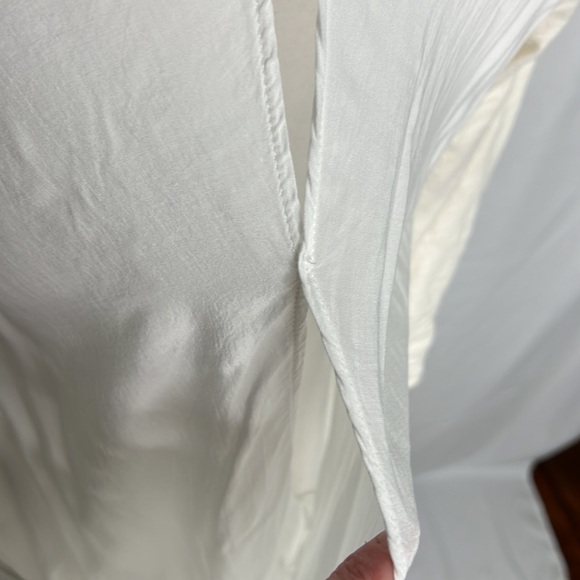 ANTHROPOLOGIE Deletta Long Sleeve Ivory Blousy V Neck - Picture 7 of 15